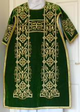 Green Antique Roman High Mass Set of Vestments 8446